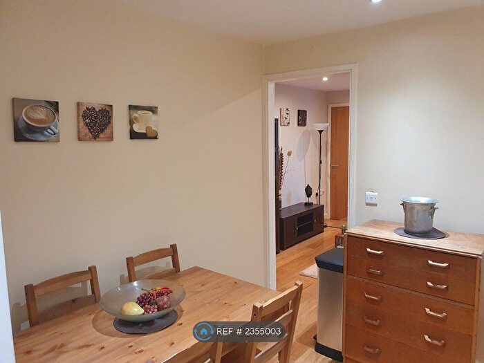 1 Bedroom Flat To Rent In High Street, London, W3