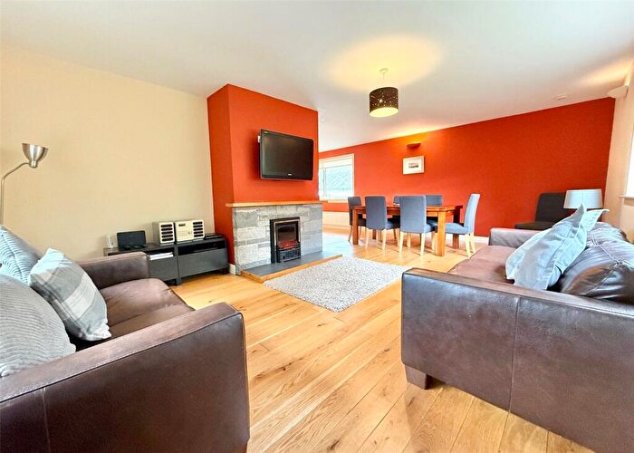 4 Bedroom Bungalow For Sale In Lochgoilhead, Cairndow, Argyll And Bute, PA24