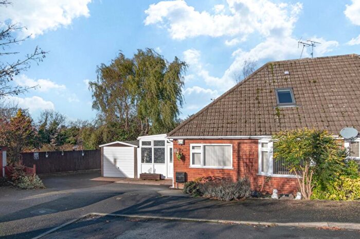 2 Bedroom Bungalow For Sale In Malvern Road, Redditch, Worcestershire, B97