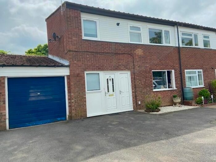 Houses to rent in Greenleys, MK12, Milton Keynes