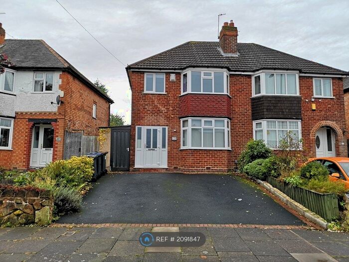 3 Bedroom Semi-Detached House To Rent In Barrows Lane, Birmingham, B26