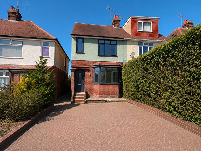 3 Bedroom Semi-Detached House For Sale In Mile End Road, Colchester, CO4