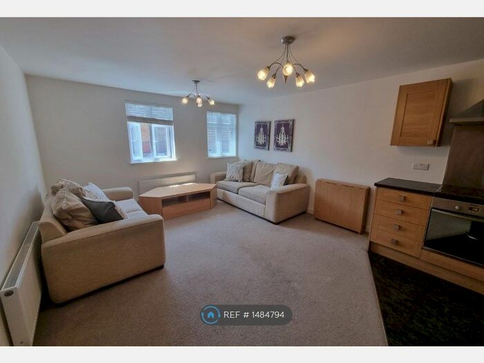 1 Bedroom Flat To Rent In Arcade Chambers, Brentwood, CM14