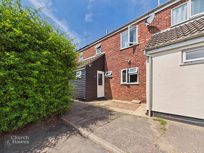 3 Bedroom Terraced House For Sale In Hunt Avenue, Heybridge, CM9