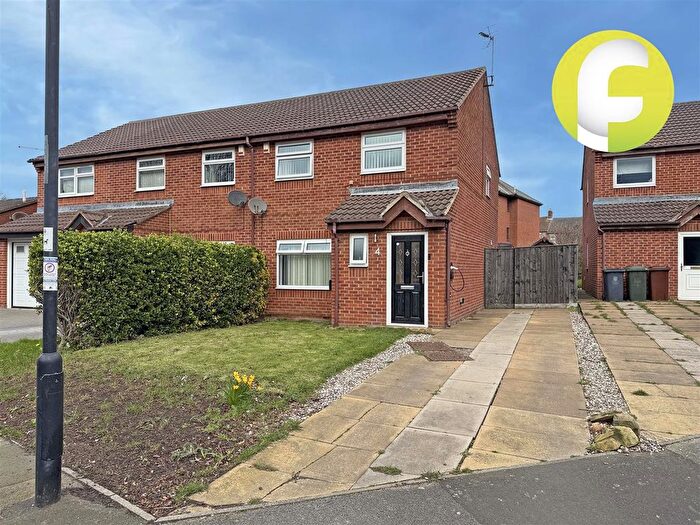3 Bedroom Semi Detached House For Sale In Tennyson Terrace, North Shields, NE29