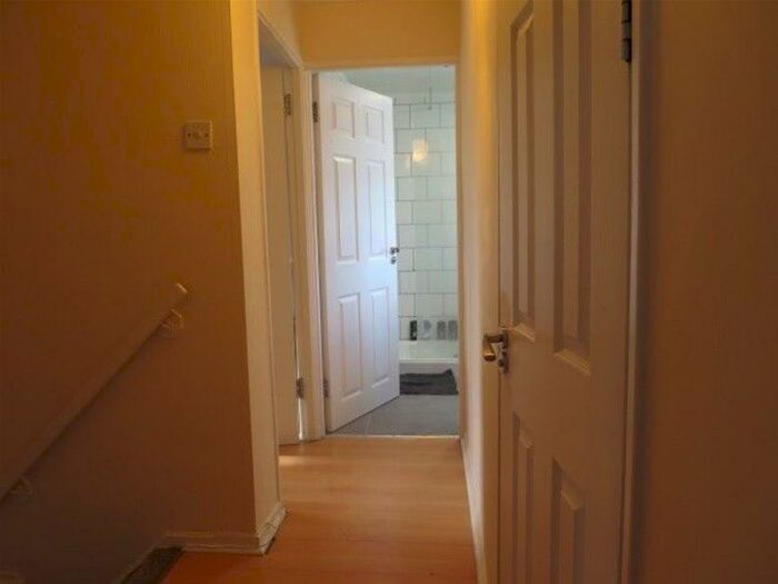 4 Bedroom House To Rent In Girdlestone Road, Headington, Headington Oxford, OX3