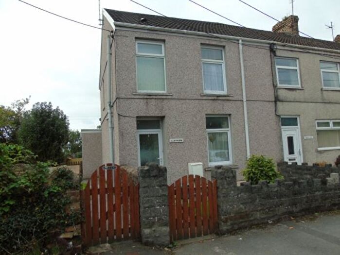 2 Bedroom Property To Rent In Llwynhendy Road, Llwynhendy, Llanelli, SA14