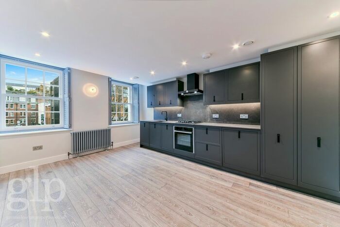 1 Bedroom Flat To Rent In Charlotte Street, London, W1T