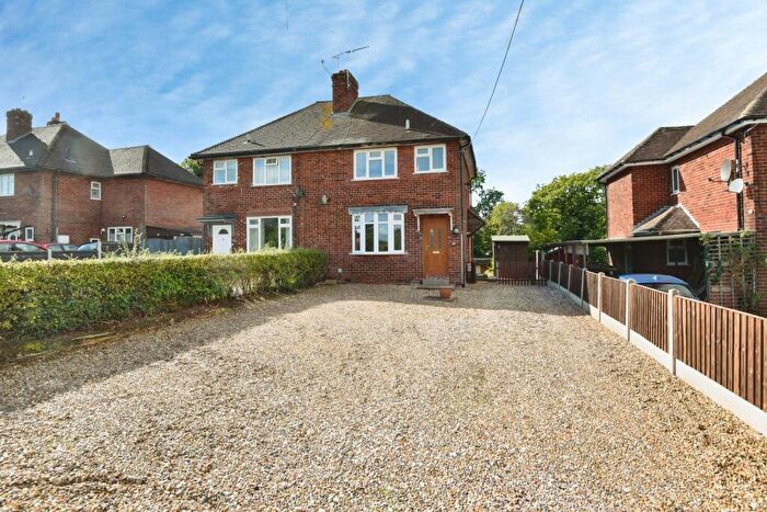 3 Bedroom Semi-Detached House For Sale In Stonechair Lane, Scholar Green, Stoke-on-Trent, Cheshire, ST7