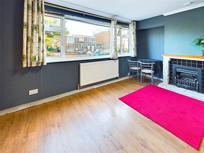 5 Bedroom Semi-Detached House To Rent In Ashdale Close, Whitton, Twickenham, TW2