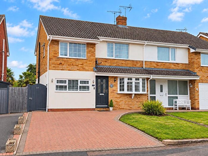 3 Bedroom Semi Detached House For Sale In Fieldcote Drive, Hucclecote, Gloucester, GL3