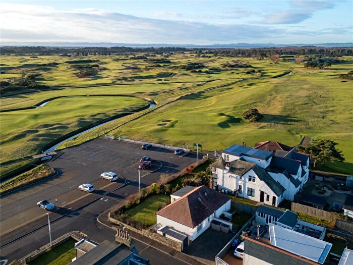 3 Bedroom Bungalow For Sale In Links Parade, Carnoustie, Angus, DD7