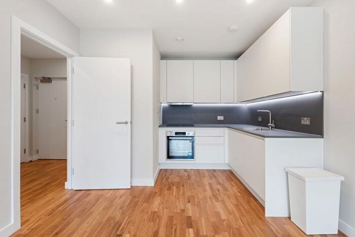 1 Bedroom Flat To Rent In Flat Premier House Canning Road, London, HA3
