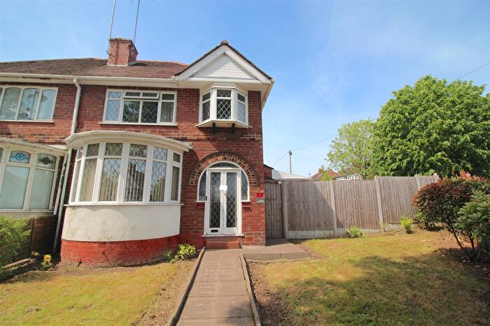 3 Bedroom Semi Detached House For Sale In Arden Oak Road, Sheldon, Birmingham, B26