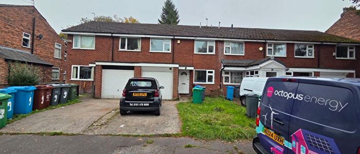 4 Bedroom Terraced House To Rent In Cresswell Grove, Manchester, M20