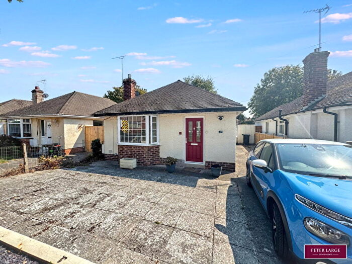 2 Bedroom Detached Bungalow For Sale In Trevor Road, Prestatyn, Denbighshire, LL19
