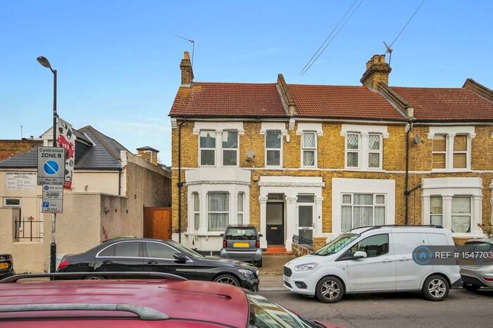 1 Bedroom Flat To Rent In Ringstead Road, London, SE6