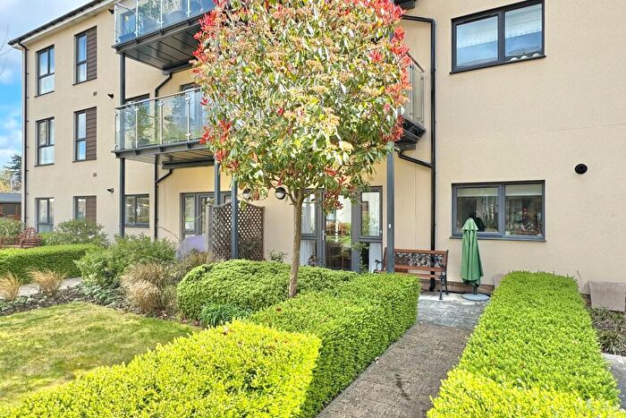 2 Bedroom Retirement Property For Sale In Meadow Court, Sarisbury Green, SO31