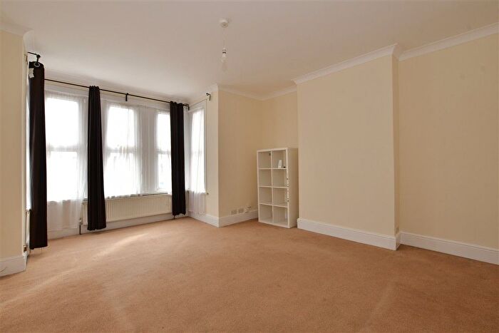 4 Bedroom Terraced House For Sale In Ranelagh Gardens, Ilford, Essex, IG1