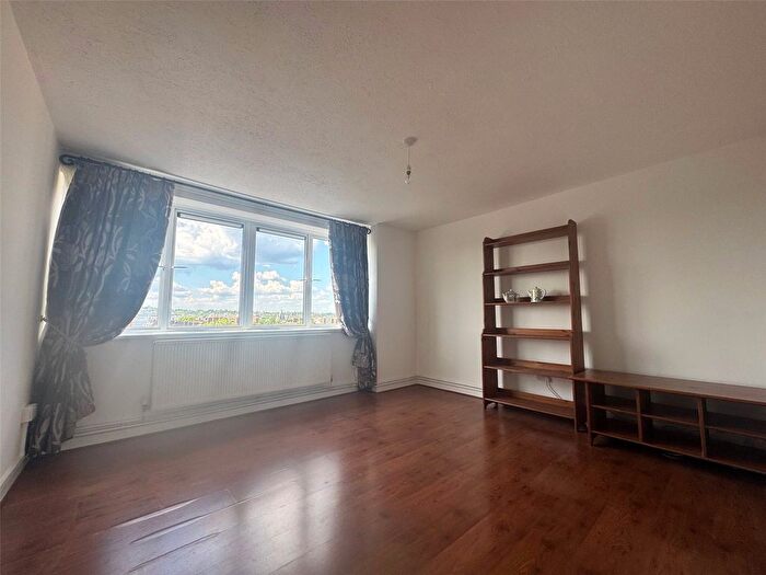 1 Bedroom Flat To Rent In Pollard Close, Holloway, London, N7