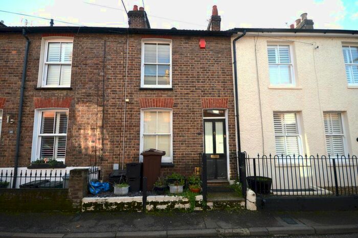 2 Bedroom Property To Rent In Bedford Road, St Albans, AL1