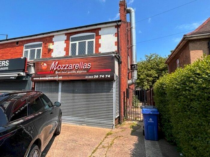 2 Bedroom Flat To Rent In Leicester Avenue, Doncaster, South Yorkshire, DN2