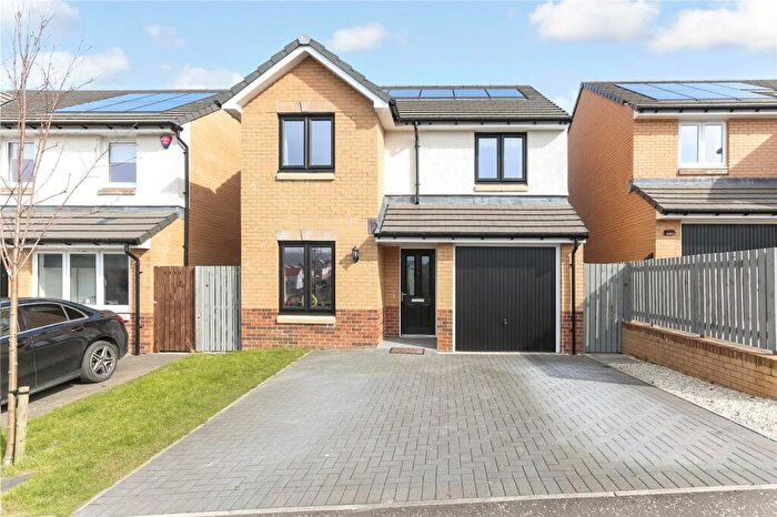 4 Bedroom House For Sale In Munley Way, Neilston, Glasgow, East Renfrewshire, G78