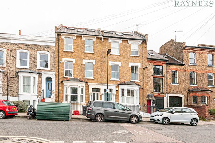 2 Bedroom Flat To Rent In Powell Road, London, Clapton, Hackney Downs, Hackney, E5