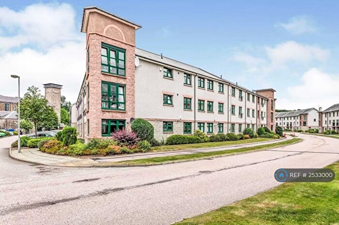 2 Bedroom Flat To Rent In Grandholm Crescent, Bridge Of Don, Aberdeen, AB22