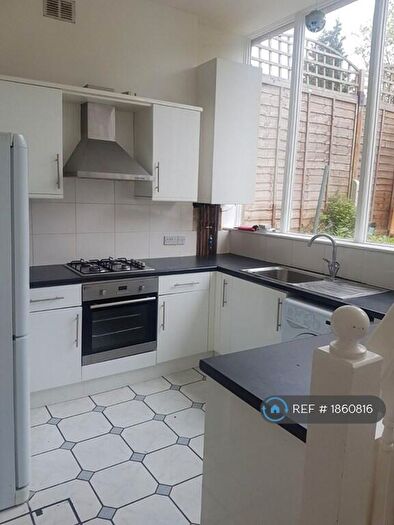 1 Bedroom Flat To Rent In Sydenham Road, Croydon, CR0