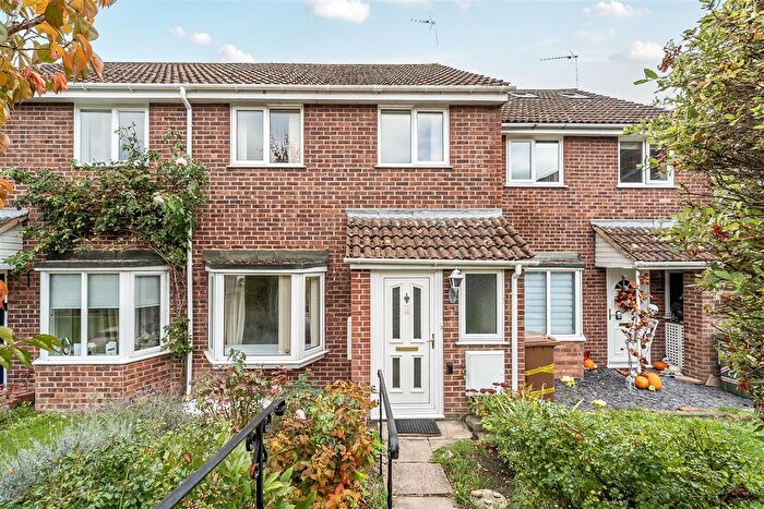 3 Bedroom Terraced House For Sale In Priory Orchard, Wantage, OX12