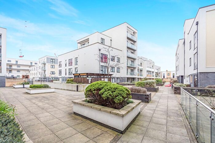 1 Bedroom Flat To Rent In Vellum Court, Hillyfields, Walthamstow, London, E17