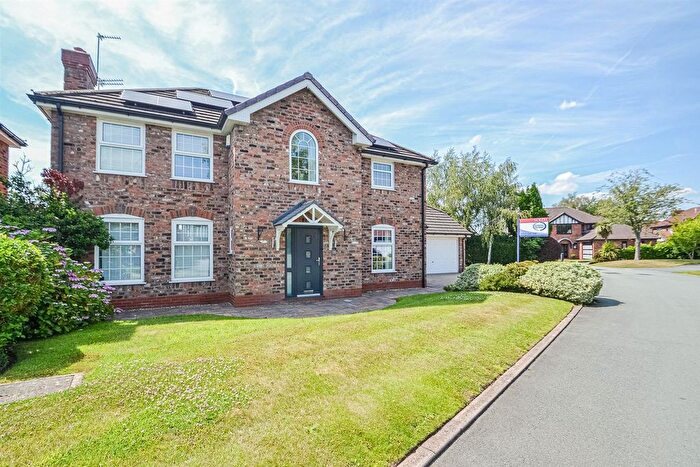 4 Bedroom Detached House For Sale In Ashberry Drive, Appleton Thorn, Warrington, WA4