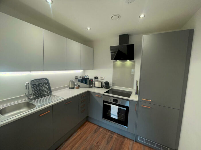 1 Bedroom Apartment To Rent In Chatham Street, Sheffield, South Yorkshire, S3