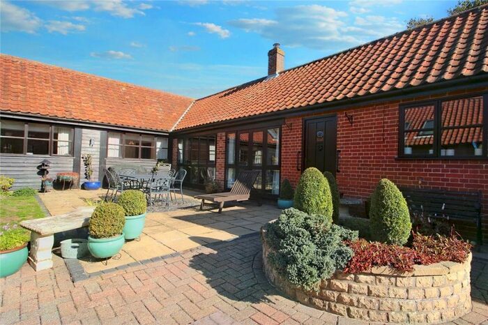 3 Bedroom Barn Conversion For Sale In Gowing Way, Fritton, Norwich, Norfolk, NR15