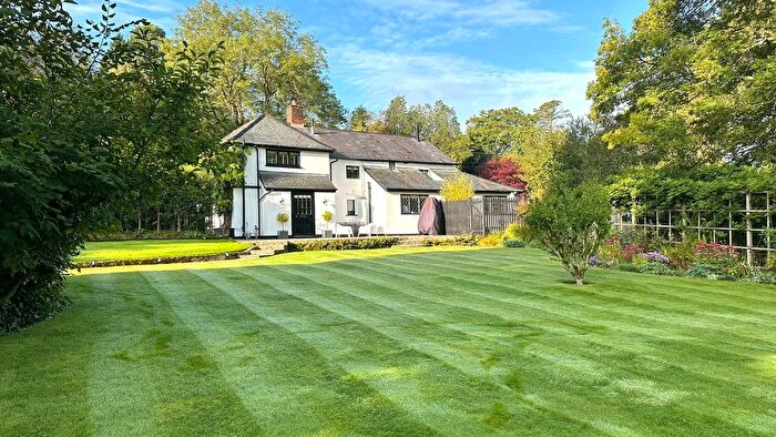 4 Bedroom Detached House For Sale In Shappen Bottom, Burley, Ringwood, BH24