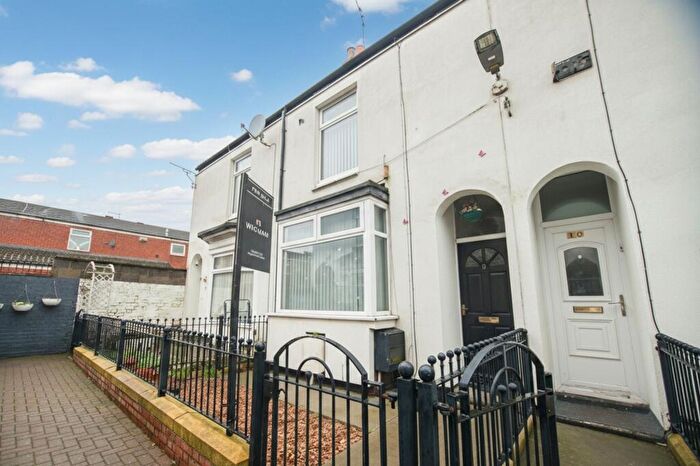 3 Bedroom Terraced House For Sale In Wellsted Street, Hull, HU3
