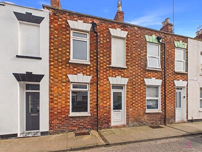 4 Bedroom Terraced House For Sale In Hungerford Street, Cheltenham, GL50