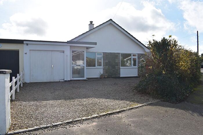 3 Bedroom Bungalow For Sale In Alexandra Close, Illogan, Redruth, Cornwall, TR16