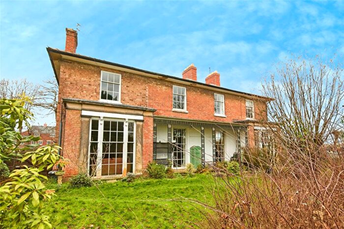 8 Bedroom Detached House For Sale In Tamworth Road, Long Eaton, Nottingham, Derbyshire, NG10