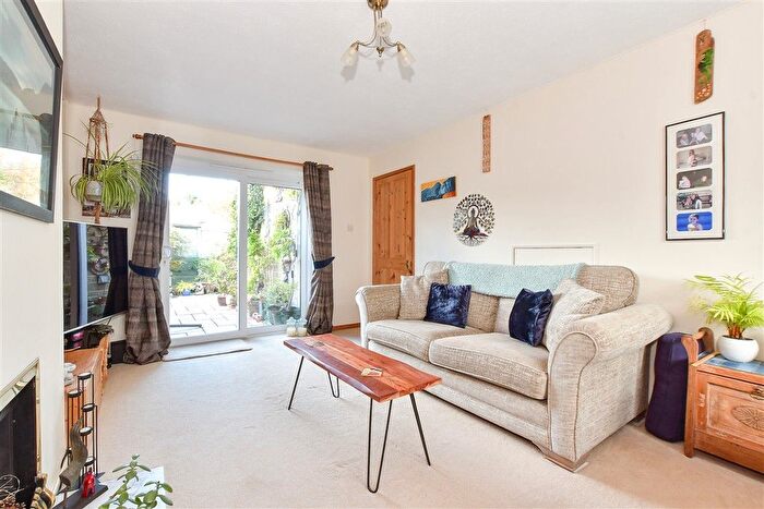 3 Bedroom Semi-detached House For Sale In St. Saviour's Road, Totland Bay, Isle Of Wight, PO39