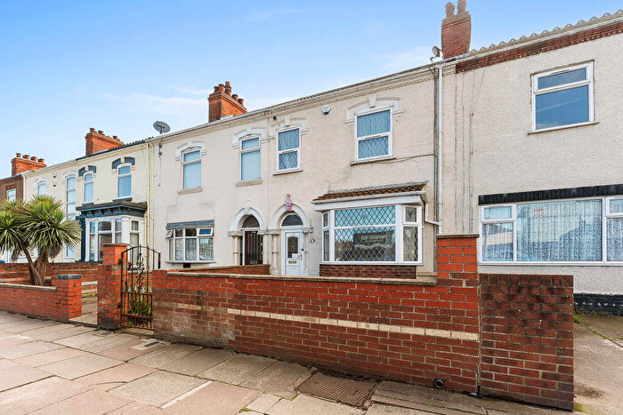 4 Bedroom Terraced House For Sale In Grimsby Road, Cleethorpes, DN35