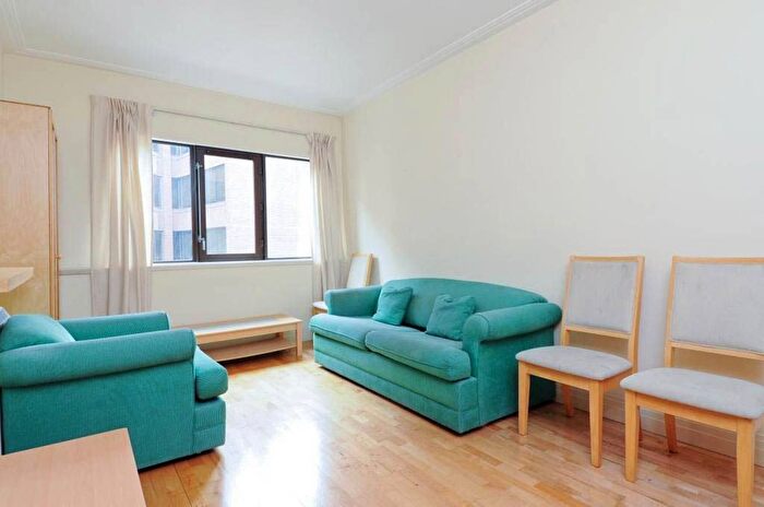 1 Bedroom Flat To Rent In Prescot Street, Aldgate, London, E1