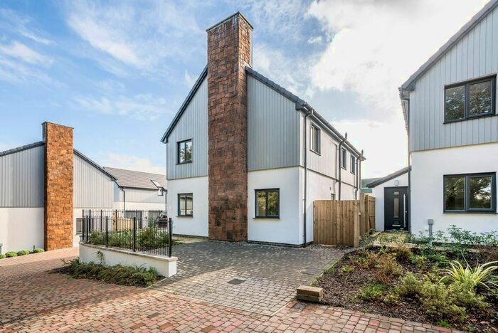 4 Bedroom Detached House To Rent In Penhaven Court, Parkham, Bideford, EX39