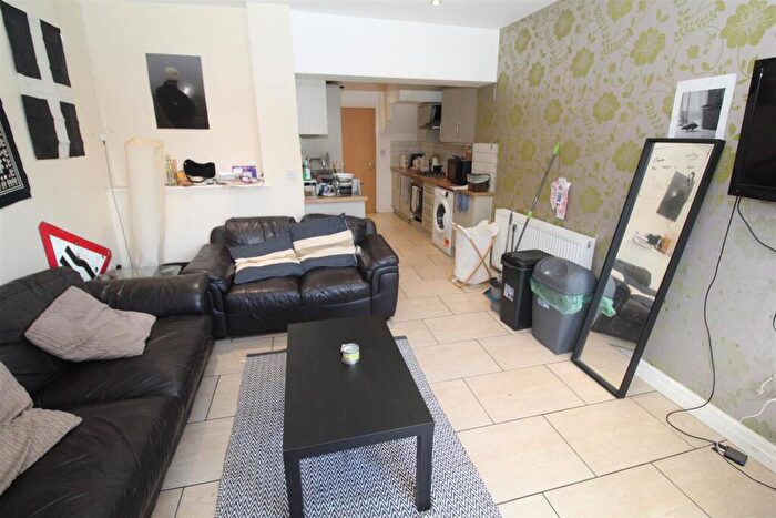 7 Bedroom House To Rent In Maindy Road, Cathays, Cardiff, CF24