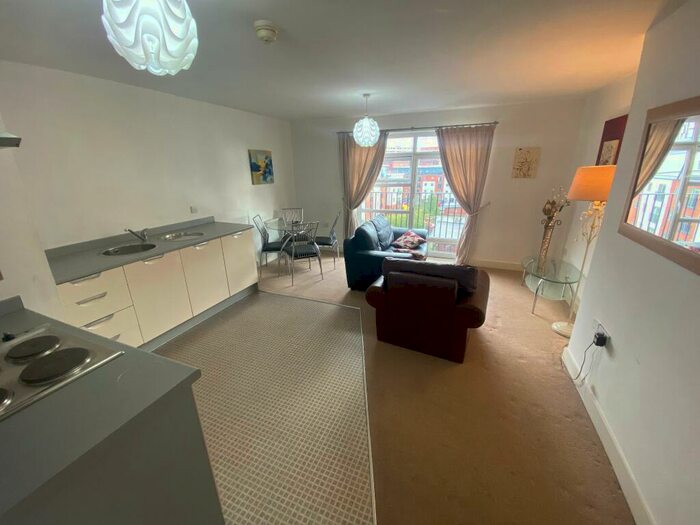 2 Bedroom Apartment To Rent In Renolds House, Lamba Court, Salford, M5