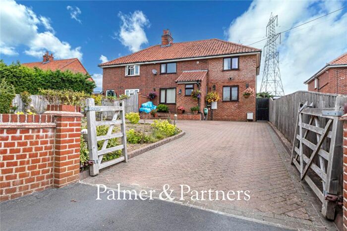 4 Bedroom Semi-Detached House For Sale In Gorse View, School Road, Knodishall, Suffolk, IP17