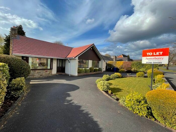 3 Bedroom Detached Bungalow To Rent In Leys Drive, Westlands, Newcastle, ST5