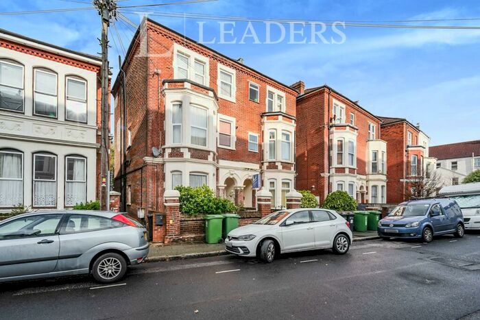 2 Bedroom Flat To Rent In Nelson Road, Southsea, PO5