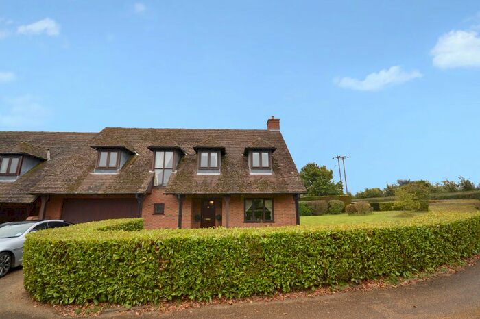 4 Bedroom Detached House To Rent In Aston Bury Lane, Aston, SG2